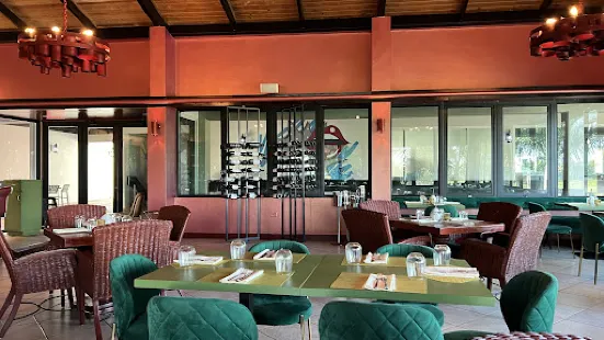 La Rambla Restaurant