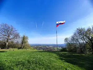 Razgledni stolp Plač