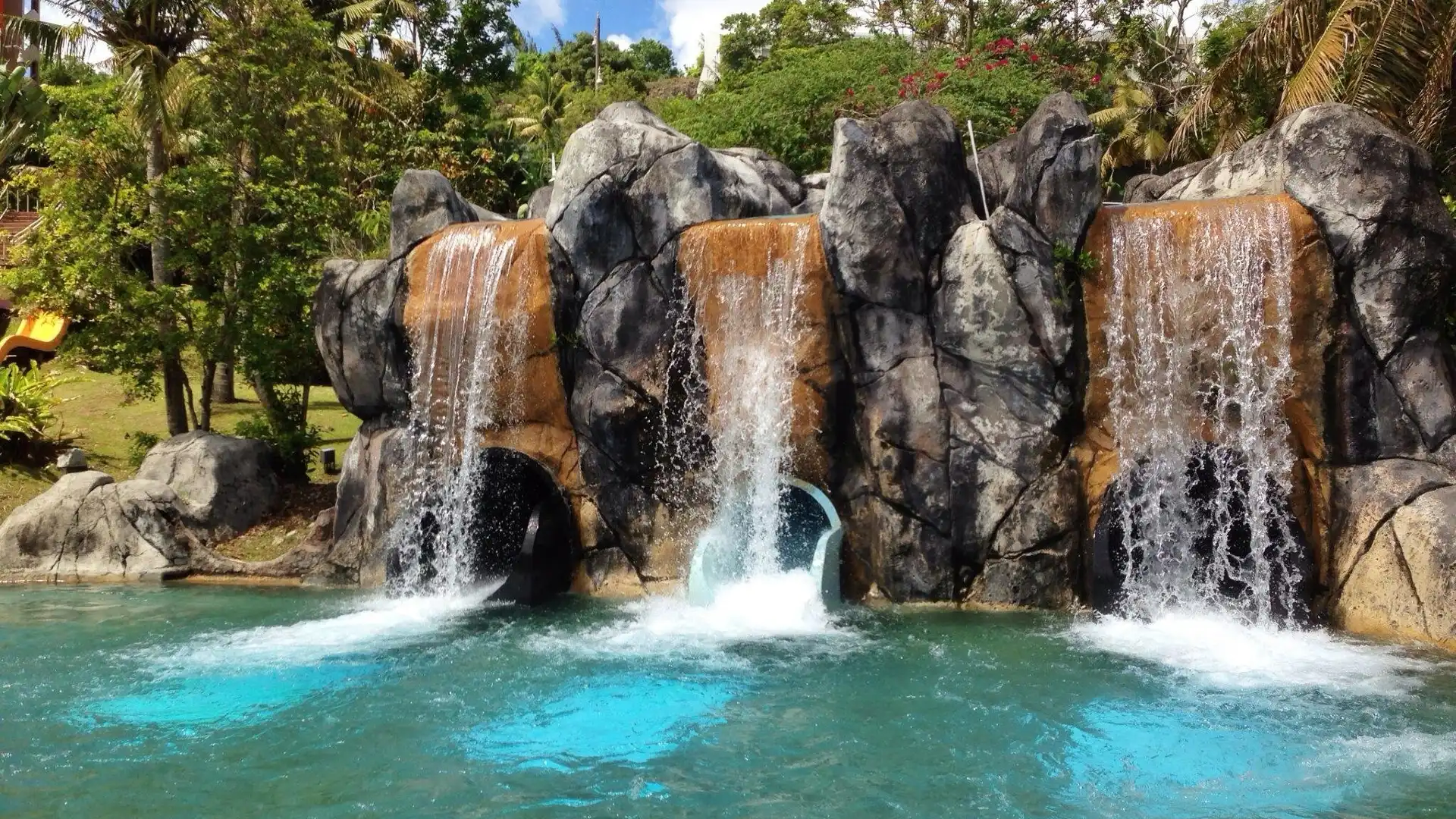 Hotels near Tarza Magical Adventure Zone and Water Park