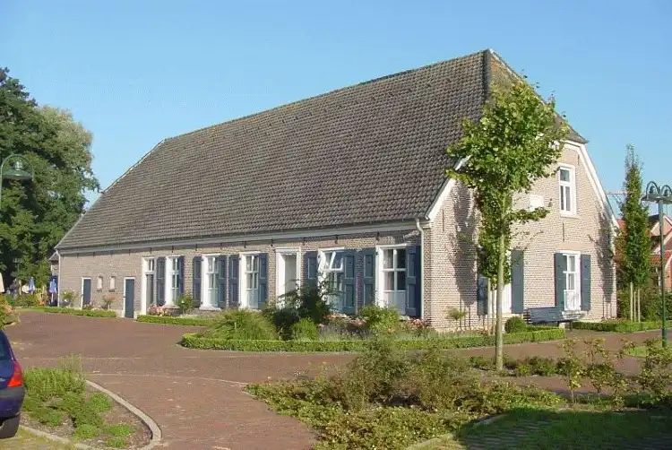 Hotels near Lidl