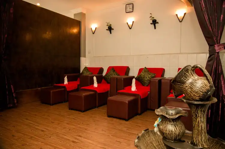 Các khách sạn gần Savasana Spa