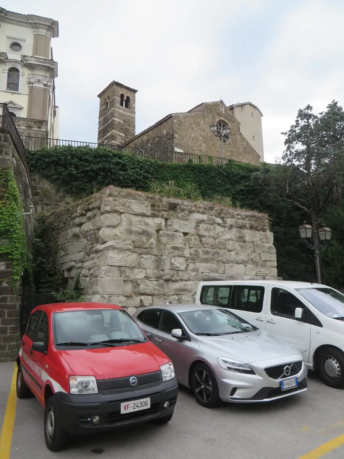Hotel in zona Torrione Tardoantico