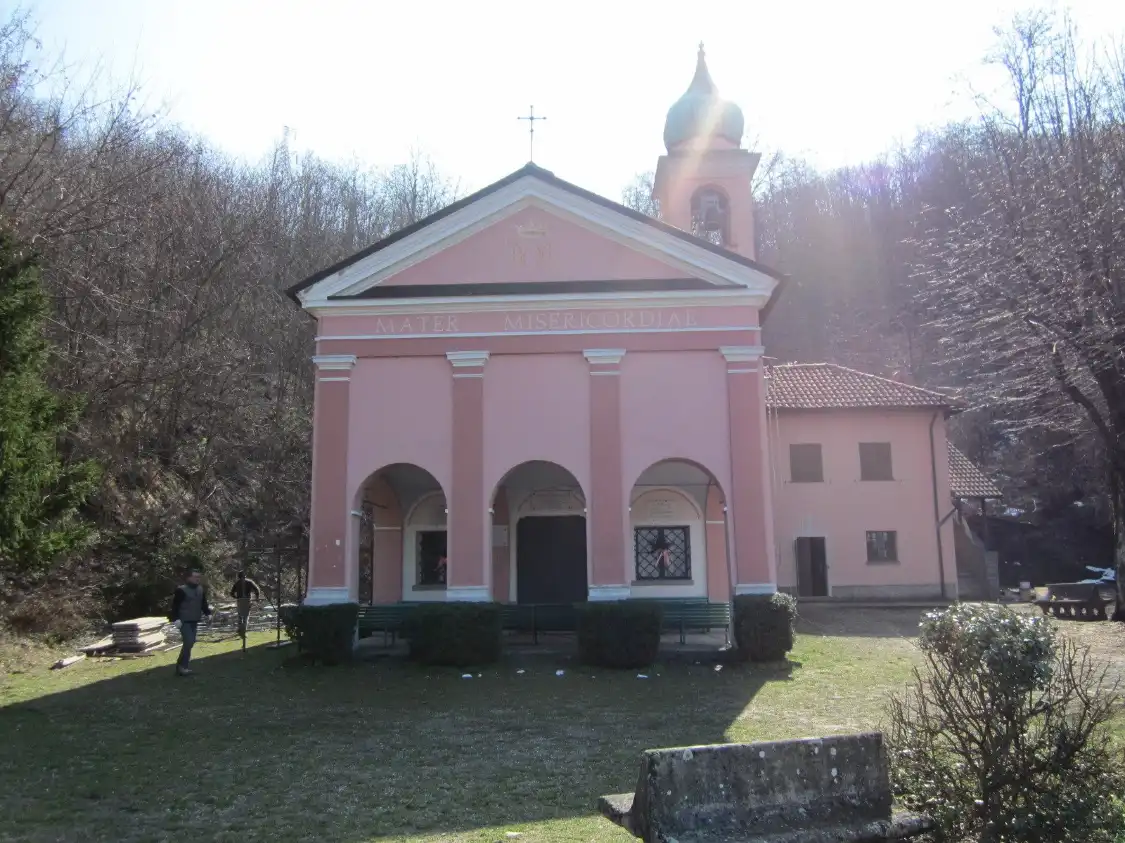 Hotel in zona Santuario di Montaldero