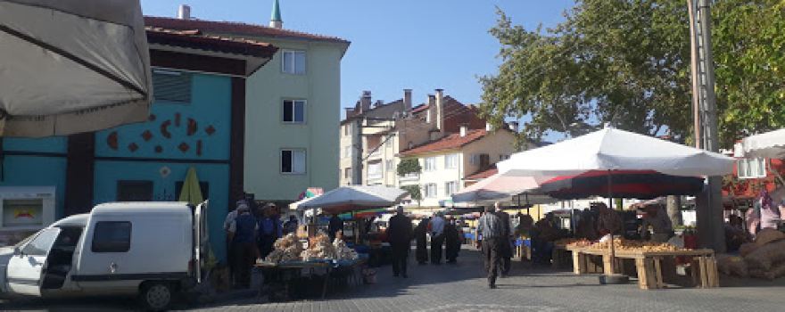 Yeni Cami Çocuk Parkı