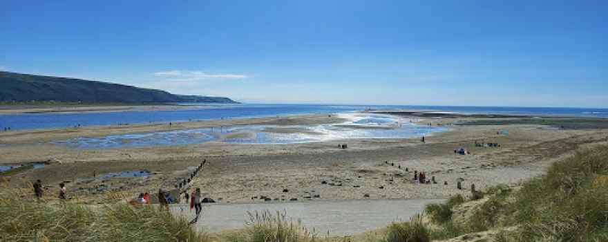 Traeth Abermaw Beach