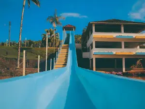 Parque Aquático Recanto Azul Piscinas