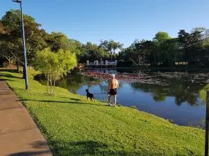 Sanctuary Lakes Park
