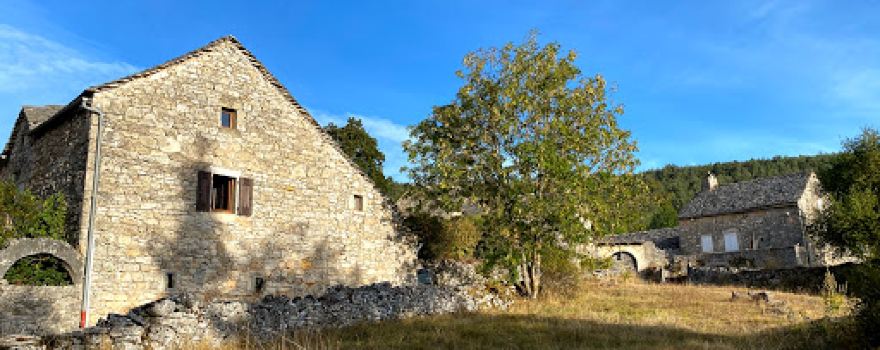 Camping Lozère - La Combe du Méjean - Camping à la ferme