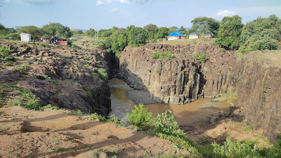 Ainamoj Village
