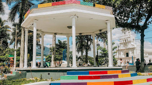 Plaza De La Marimba Park