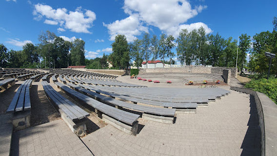 Ikšķiles brīvdabas estrāde