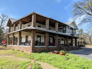 New York, Texas ZipLine Adventures