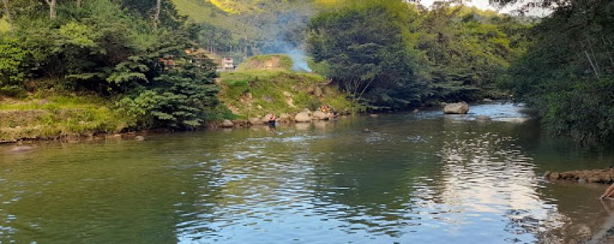 Playa Del Rio Arenal