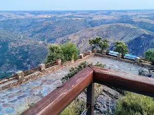 Las Janas Lookout