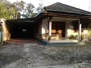 Masjid Al-Inayah