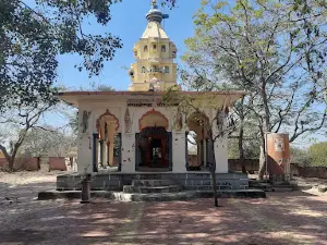 Dhareshwar Mandir, Nachanwel