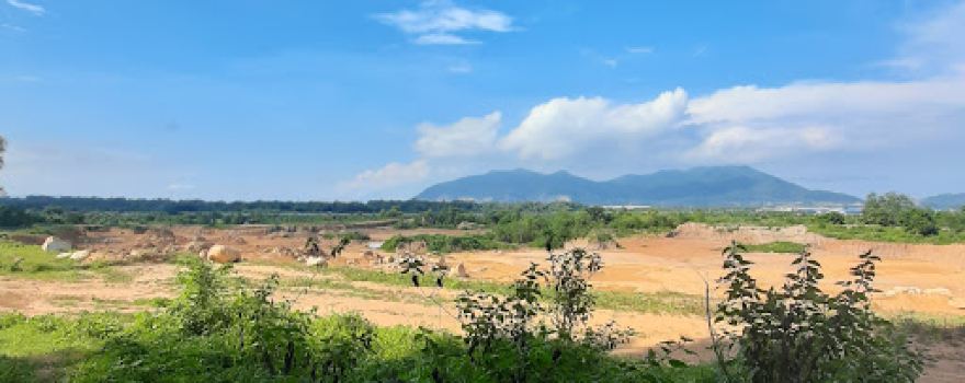 Núi Nghé