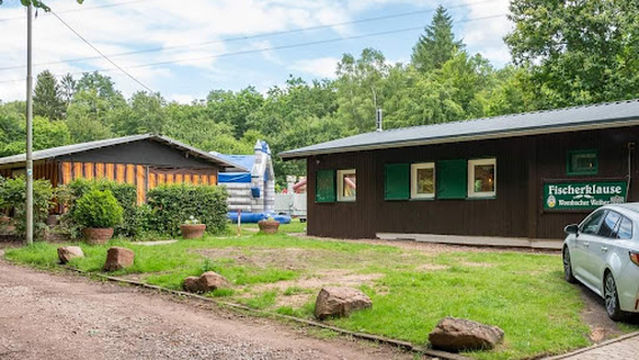 Fischerhütte am Wombacher Weiher