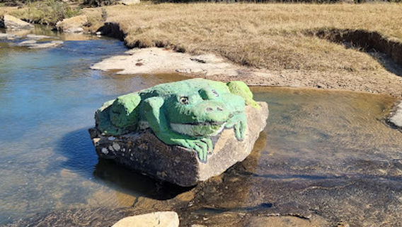 Leribe Dinosaur Footprints