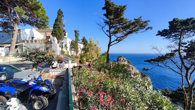 Metal Cross Vantage Point