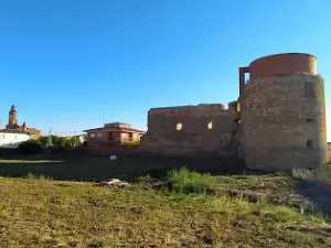 Castillo de los Velasco o Palacio de los Condestables de Castilla (en ruinas)