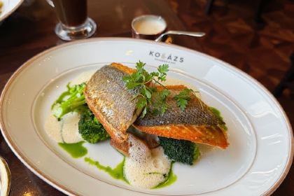 KOLLAZS - Brasserie & Bar