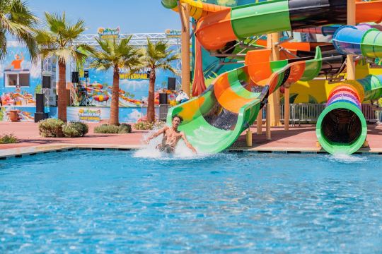 DaniaLand Amusement Park