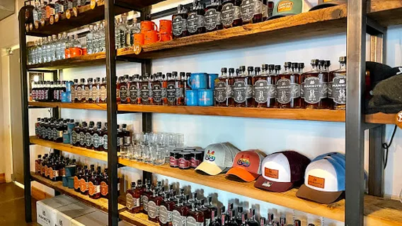 Mammoth Distilling