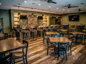 Flaherty's Northfield Lanes