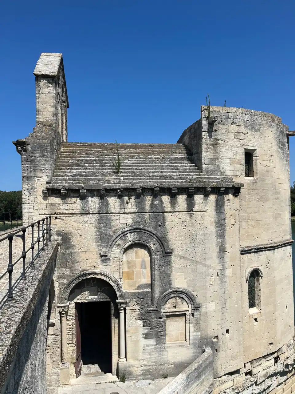 2_The Bridge of Avignon