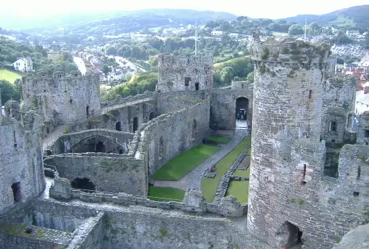 Hotels near Conwy Castle