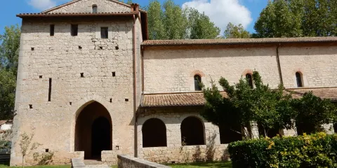 福薩諾瓦修道院