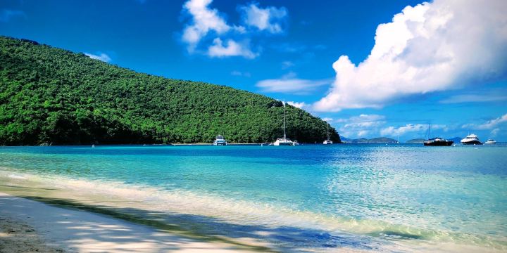 Maho Bay Beach