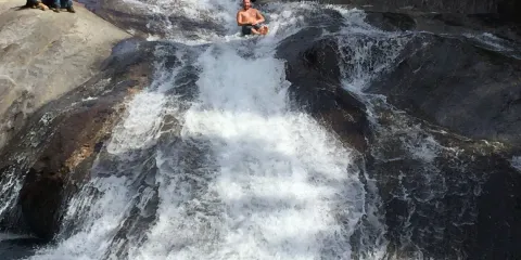 Escorrega Waterfall