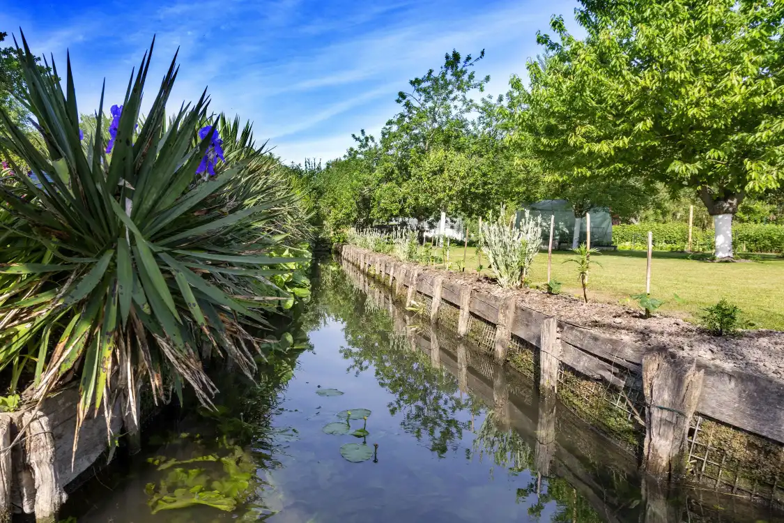 Hotels near Les Hortillonnages d'Amiens