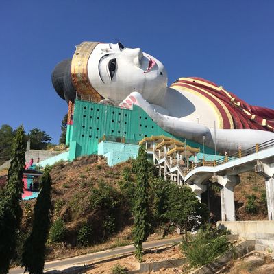 Win Sein Taw Ya (Buddha)