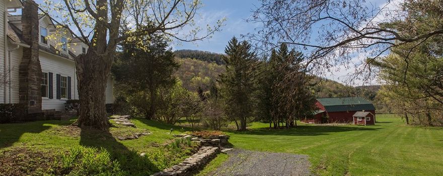 Mckie Hollow Farm