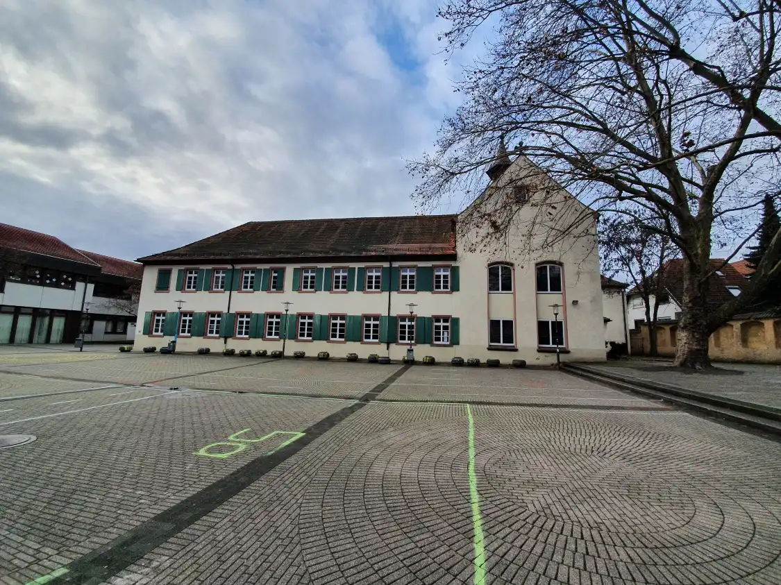 Hotels near Altes Kapuzinerkloster - Gymnasiumstraße
