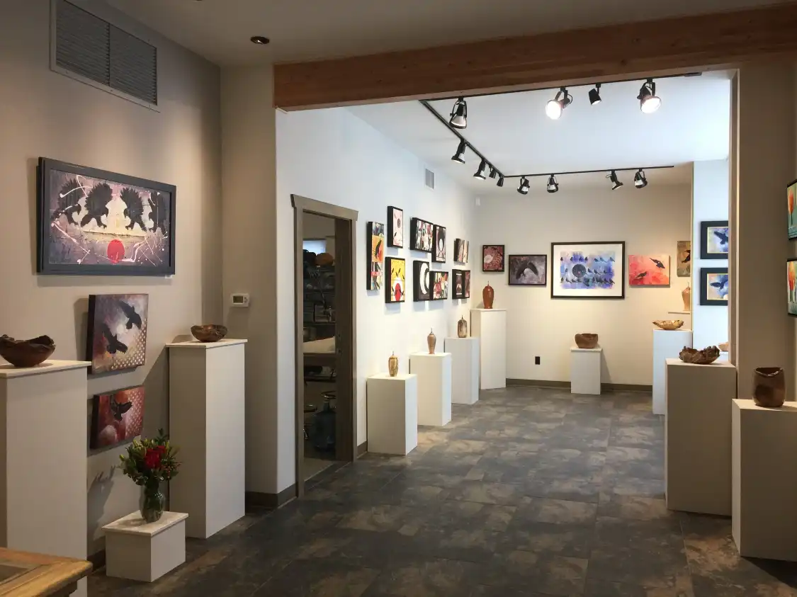 Belvedere Ceramic Arts附近的飯店