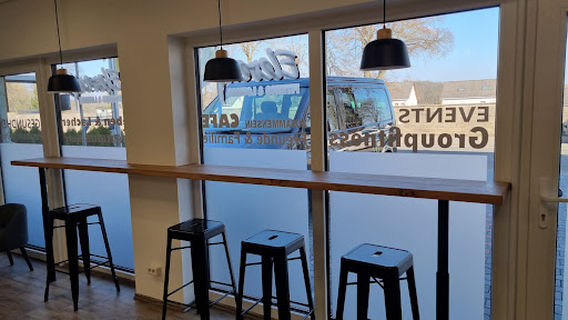 Eleven Fitness Lounge