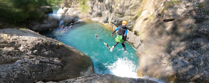 CHLORO'FIL PARC TERRITOIRE AVENTURE - Rafting - Accrobranche - Trottinette Cross - Canyoning - Le Bois des Pirates