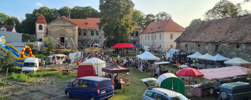Zámek Koleč - Museum včelařství