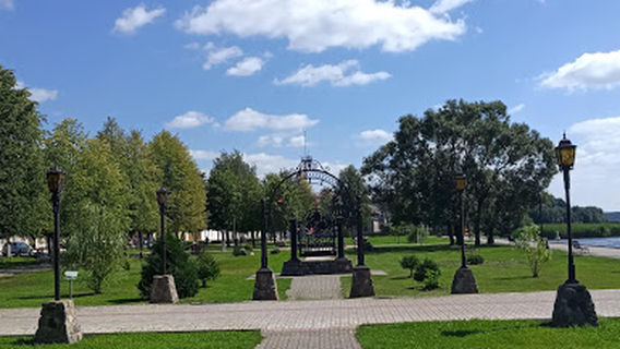 Pamyatnik Zinoviyu Gerdtu