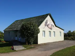 Vizit-Tsentr Gosudarstvennogo Prirodookhrannogo Uchrezhdeniya "Yel'nya"