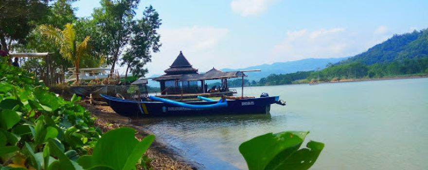 Taman Pancer Door