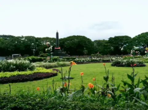 Alun Alun Tugu Malang