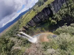 Mac Mac Falls