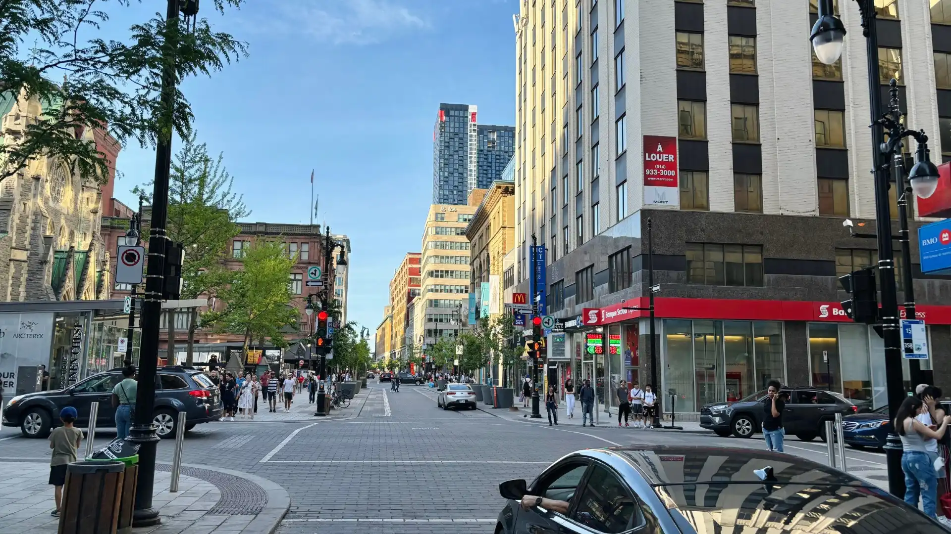 โรงแรมใกล้Rue Ste.-Catherine