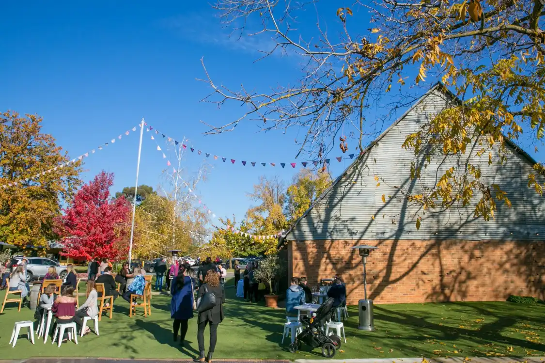 Hotels near Brown Brothers Winery