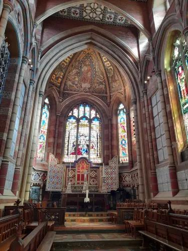 Rugby School Shop & Tours
